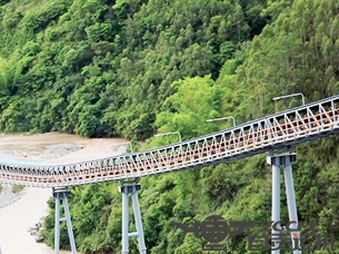 昆鋼普洱水泥礦山1.9km曲線(xiàn)帶式輸送機(jī)